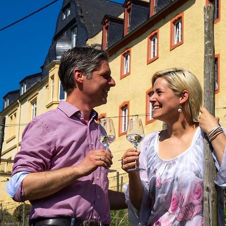 Kapelle - Urlaub Auf Dem Weingut Lägenhet Maring-Noviand Exteriör bild