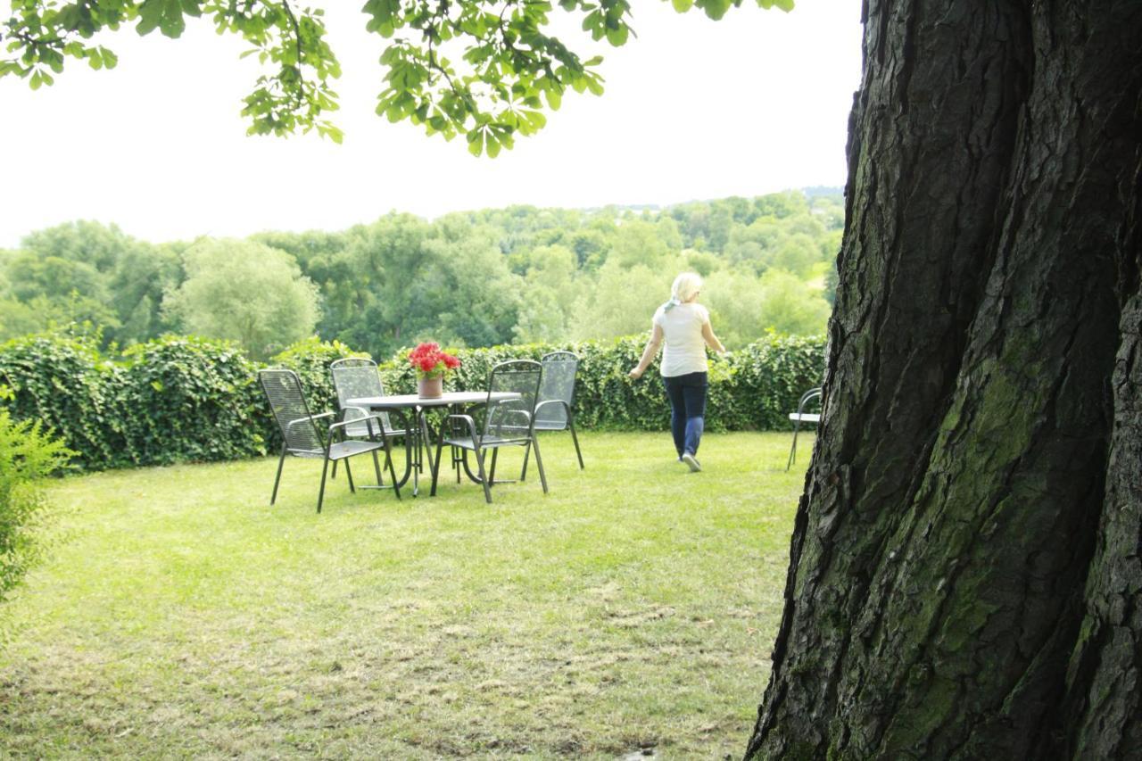 Kapelle - Urlaub Auf Dem Weingut Lägenhet Maring-Noviand Exteriör bild